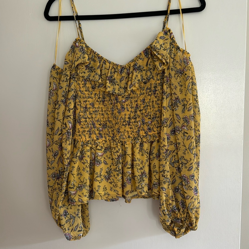 ASTR the label yellow off the shoulder top